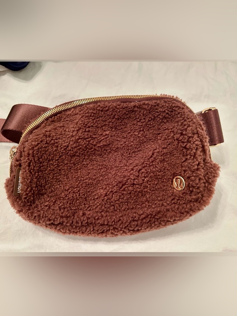 Lululemon Everywhere Belt Bag 1L Brown Sherpa Fleece Gold